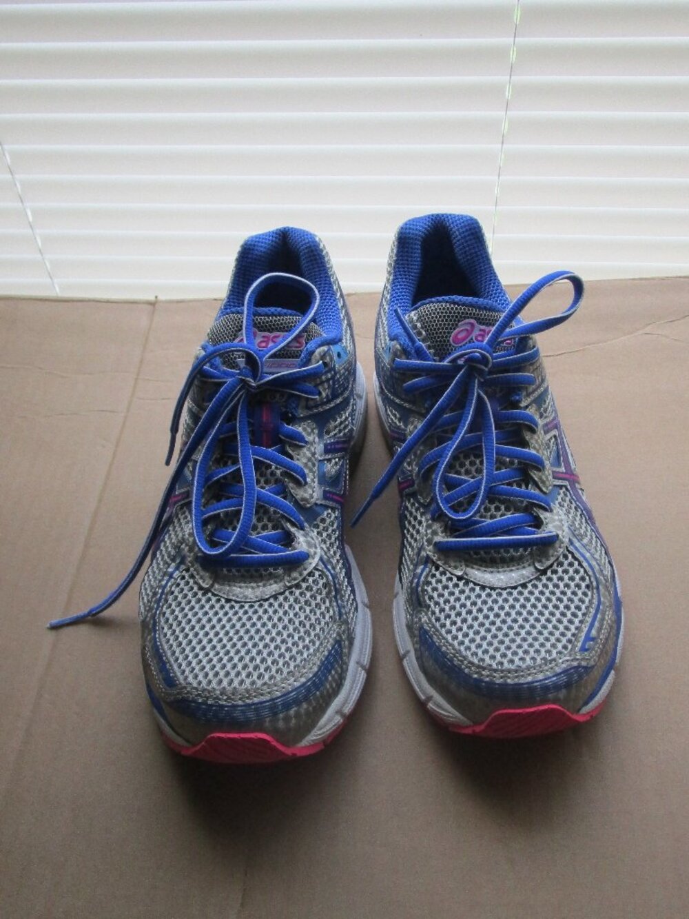 Size 10.5 - Asics T3R5N Silver Blue Pink Sneakers